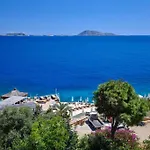 Aquarius Hotel 3*