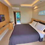 Aquarius 3* Kas