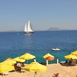 Aquarius Готель Каш