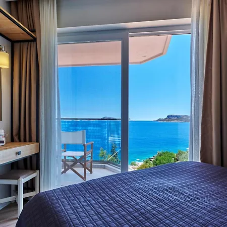 Aquarius Hotel 3*